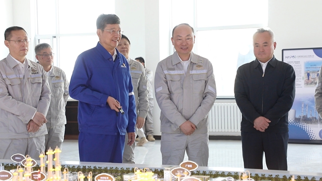 莫鼎革赴盤錦調研重點項目及所屬企業