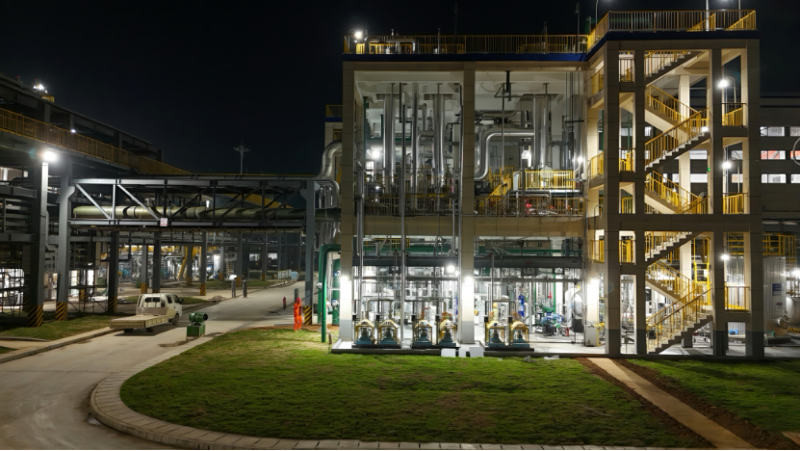 聚焦“135” 攻堅(jiān)“半年紅”? | 中國(guó)化學(xué)四化建湖北宜化燒堿項(xiàng)目刷新國(guó)內(nèi)氯堿建設(shè)投產(chǎn)最快紀(jì)錄